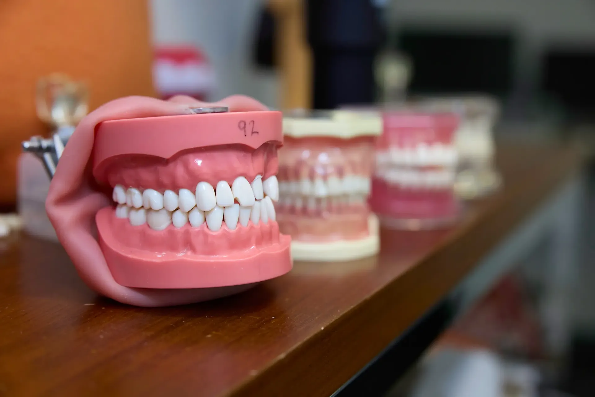 A shelf with teeth examples